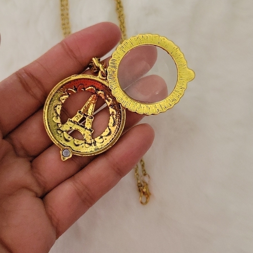 Eiffel Tower Pendant With Magnifying Glass And Long Necklece. - Picture 4 of 9